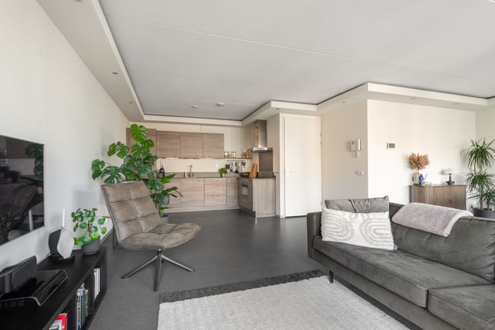 Photo 7 of Raadhuisstraat 77