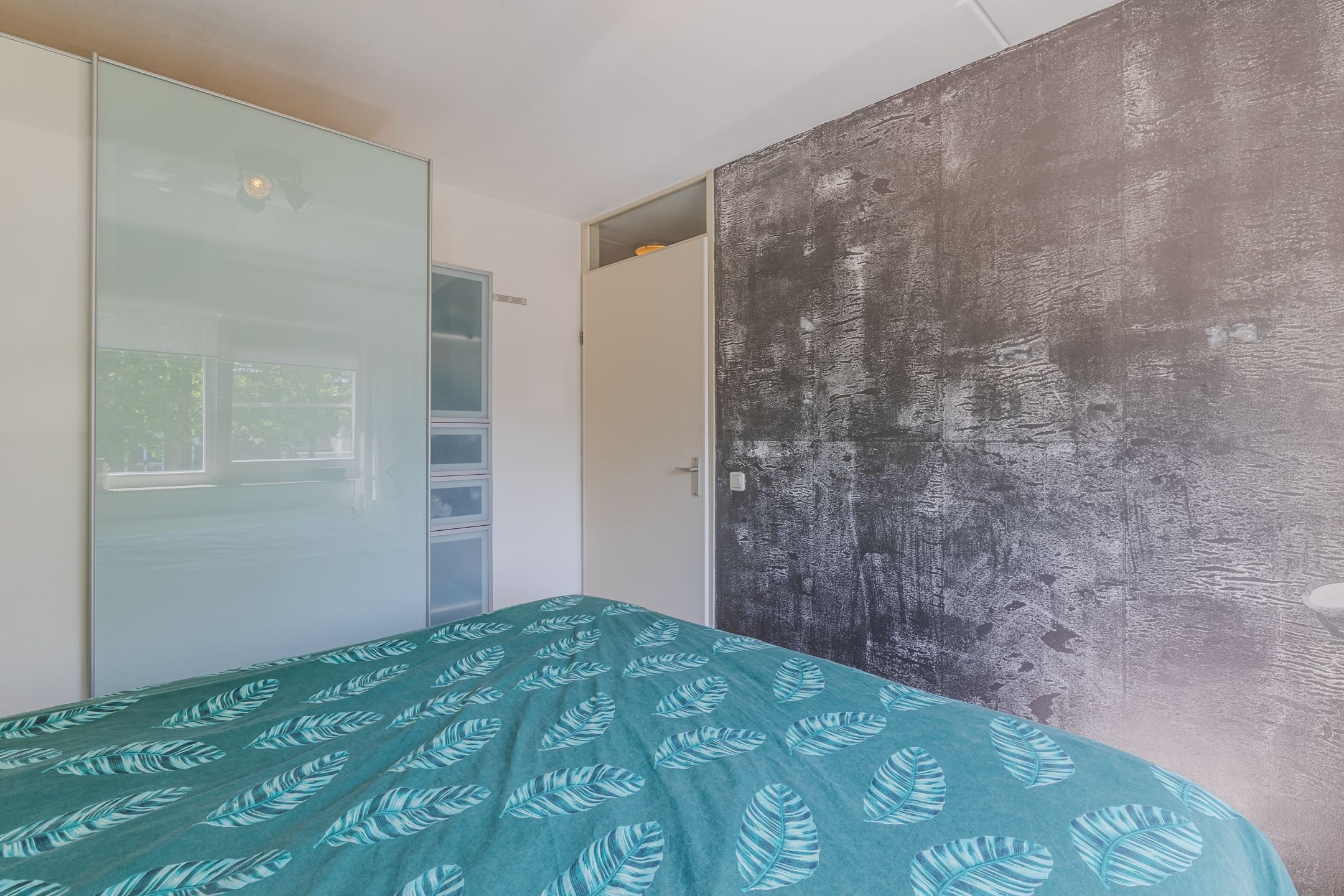 Foto 18 van Smaragd 15