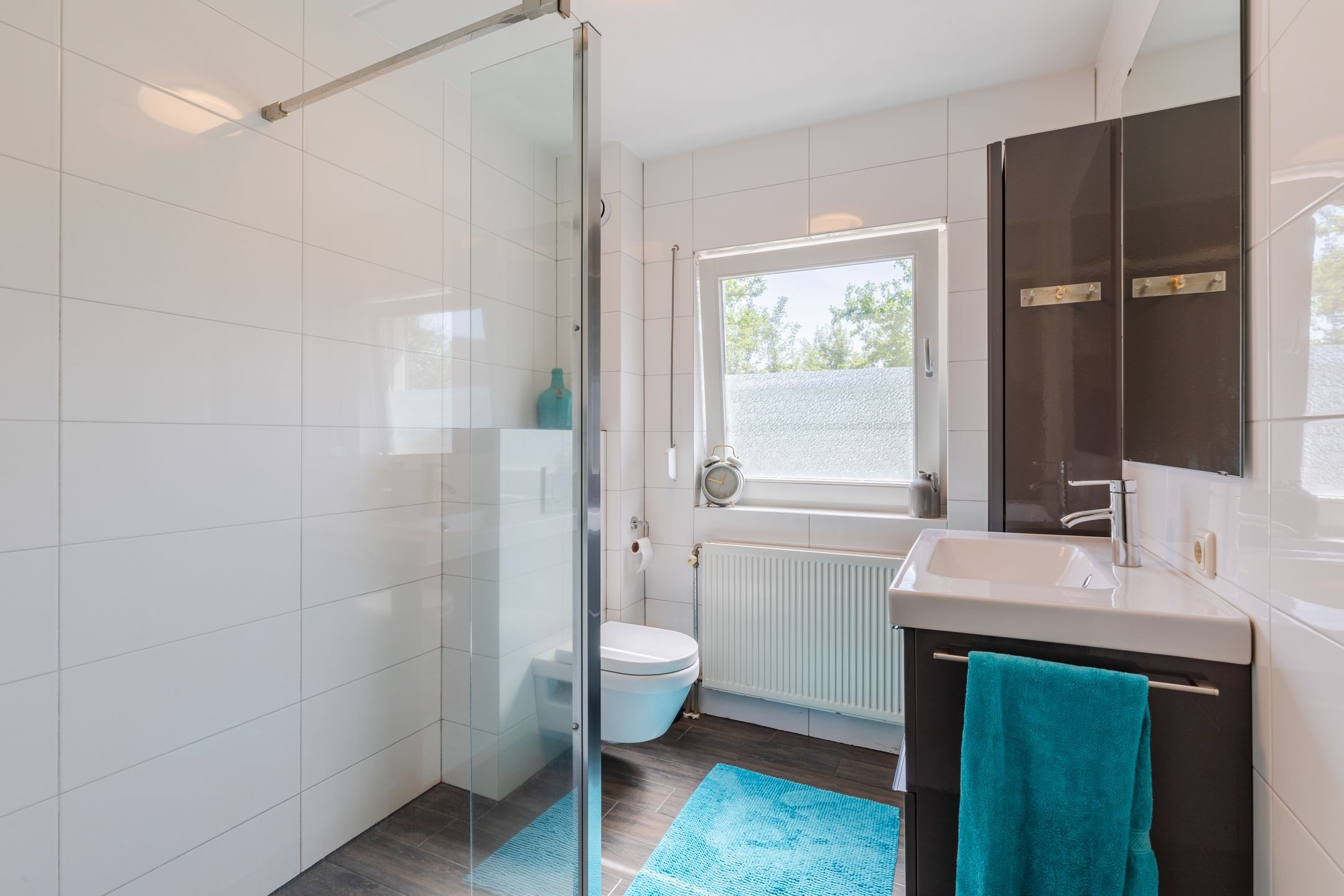 Foto 24 van Smaragd 15