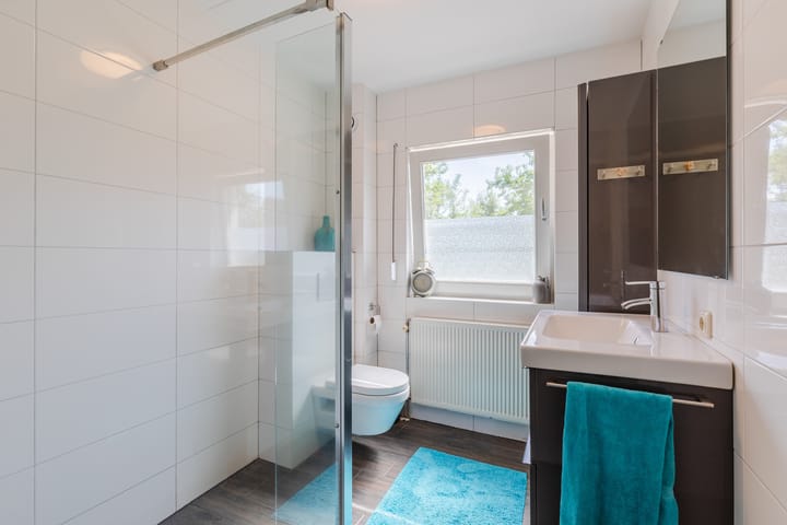 Foto 24 van Smaragd 15