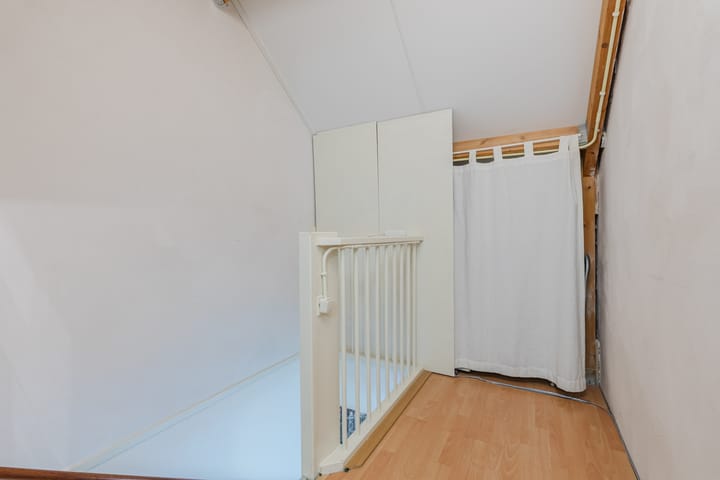 Foto 30 van Smaragd 15