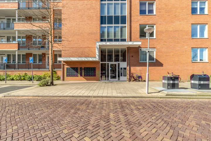 Photo 18 of Raadhuisstraat 77