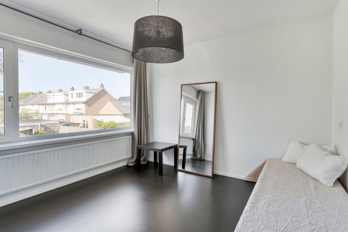 Foto 25 van Mgr. Nolenslaan 50