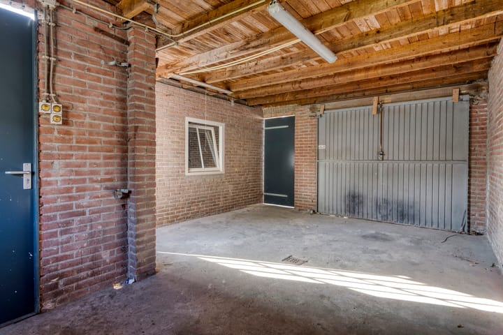 Photo 33 of Mgr. Nolenslaan 50