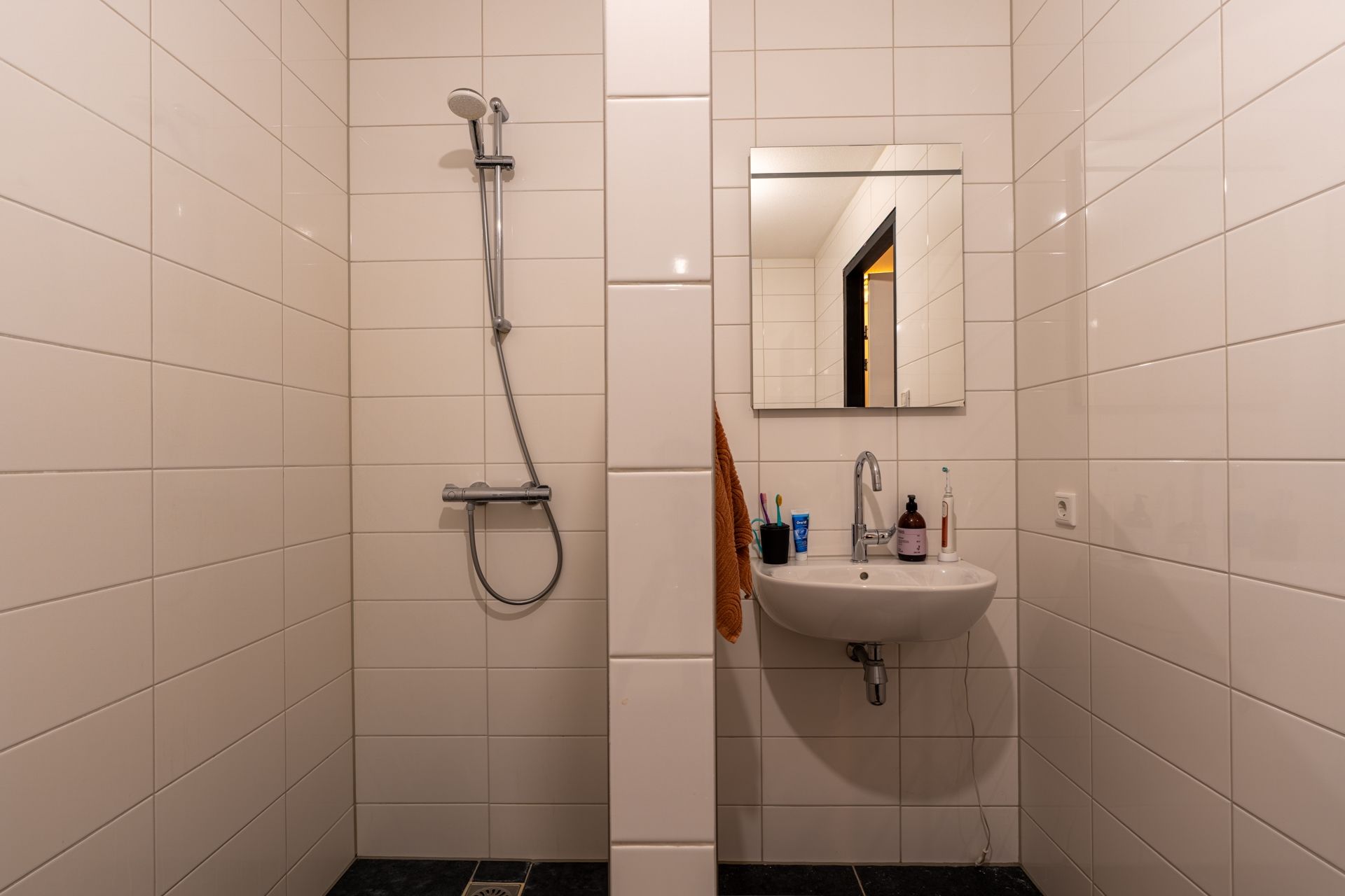 Foto 15 van Veldstraat 16-A7