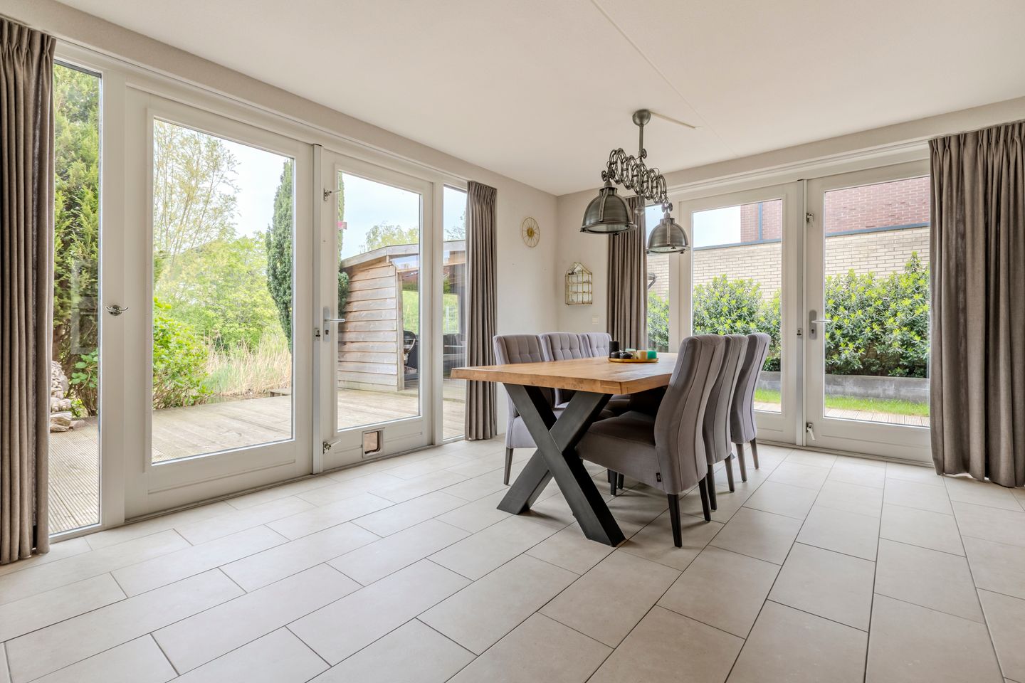 Foto 10 van Annie van Hattemtuin 25