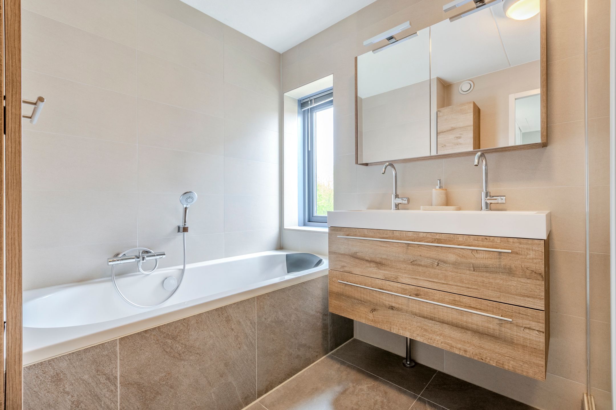 Foto 21 van Annie van Hattemtuin 25