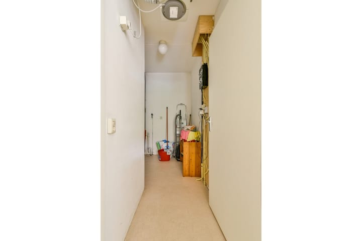 Photo 15 of Admiralengracht 127-C