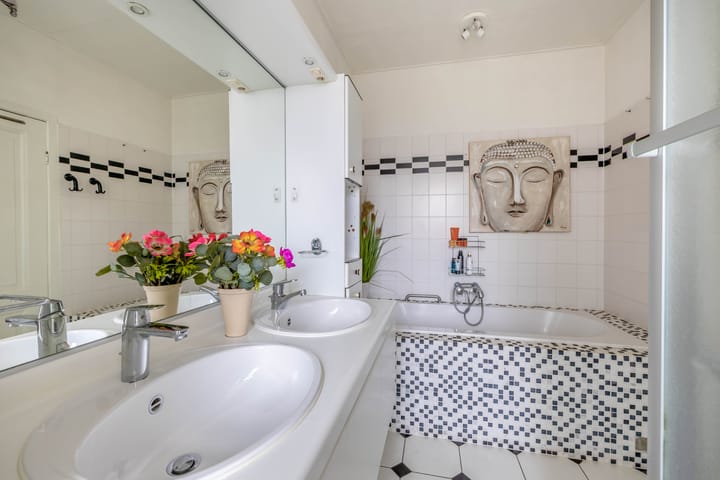 Foto 20 van Heereweg 90