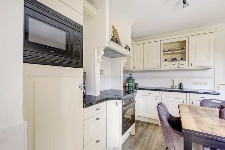 Foto 15 van Hartoogstraat 7