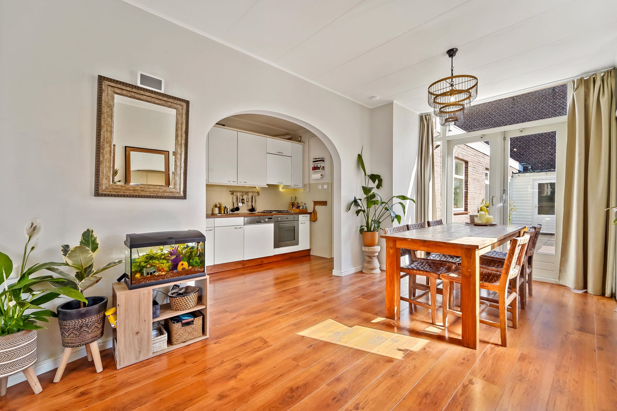 Foto 9 van Van Bronckhorststraat 14