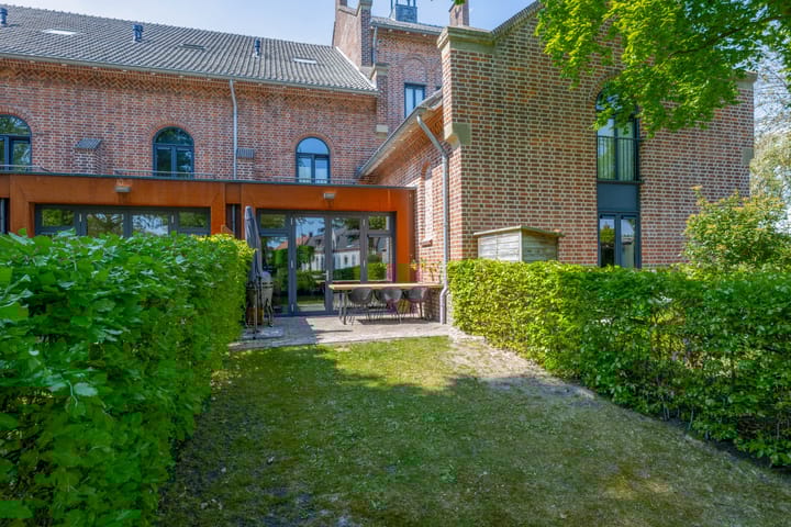 Foto 11 van Kerkstraat 4-08