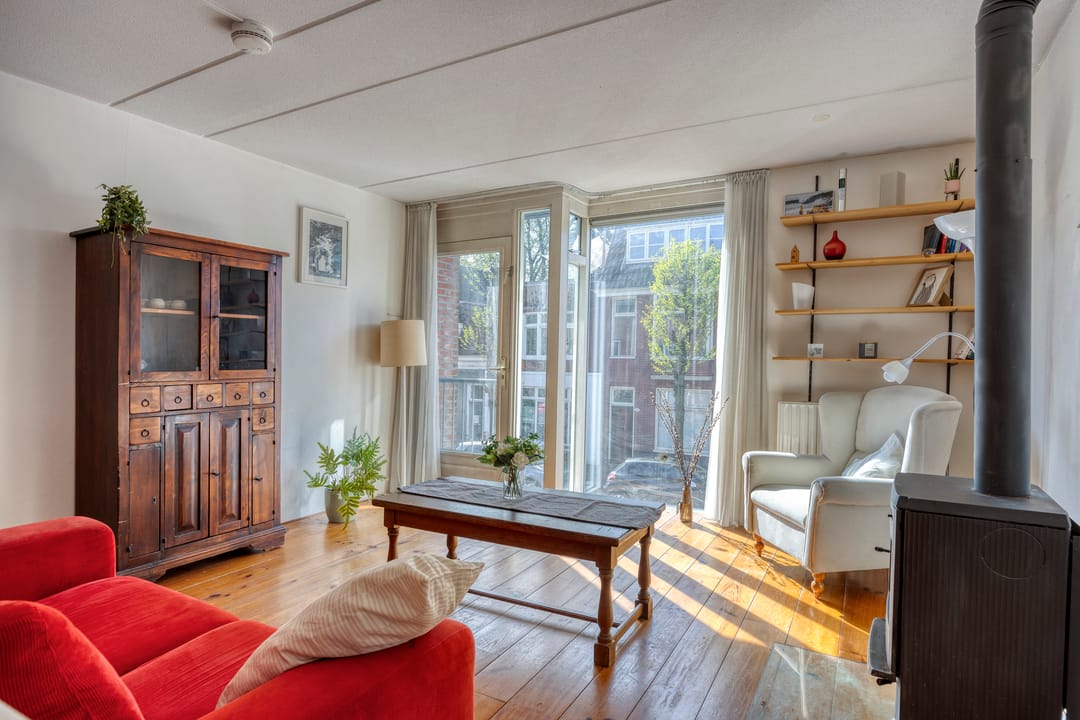 Foto 2 van Helper Westsingel 5-A