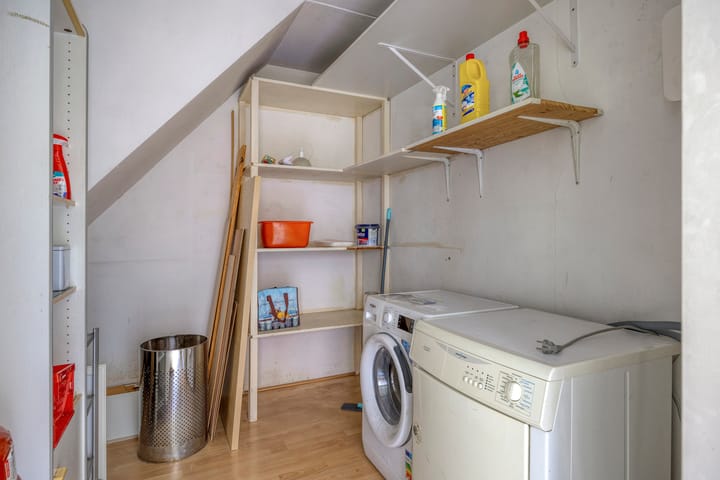 Foto 11 van Helper Westsingel 5-A