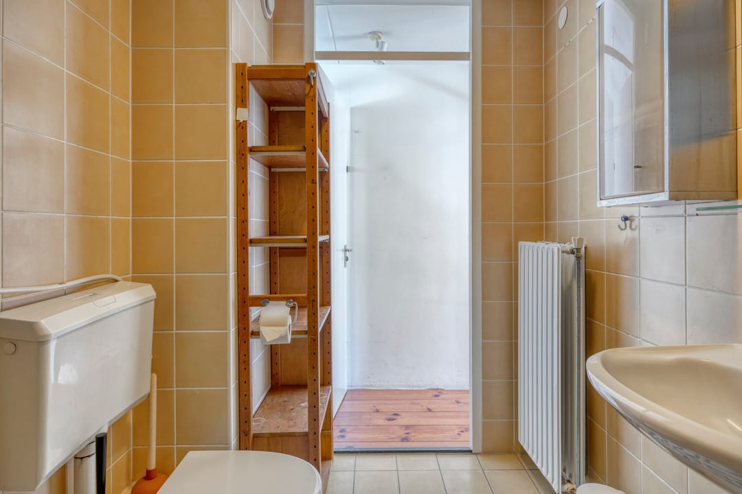 Foto 17 van Helper Westsingel 5-A