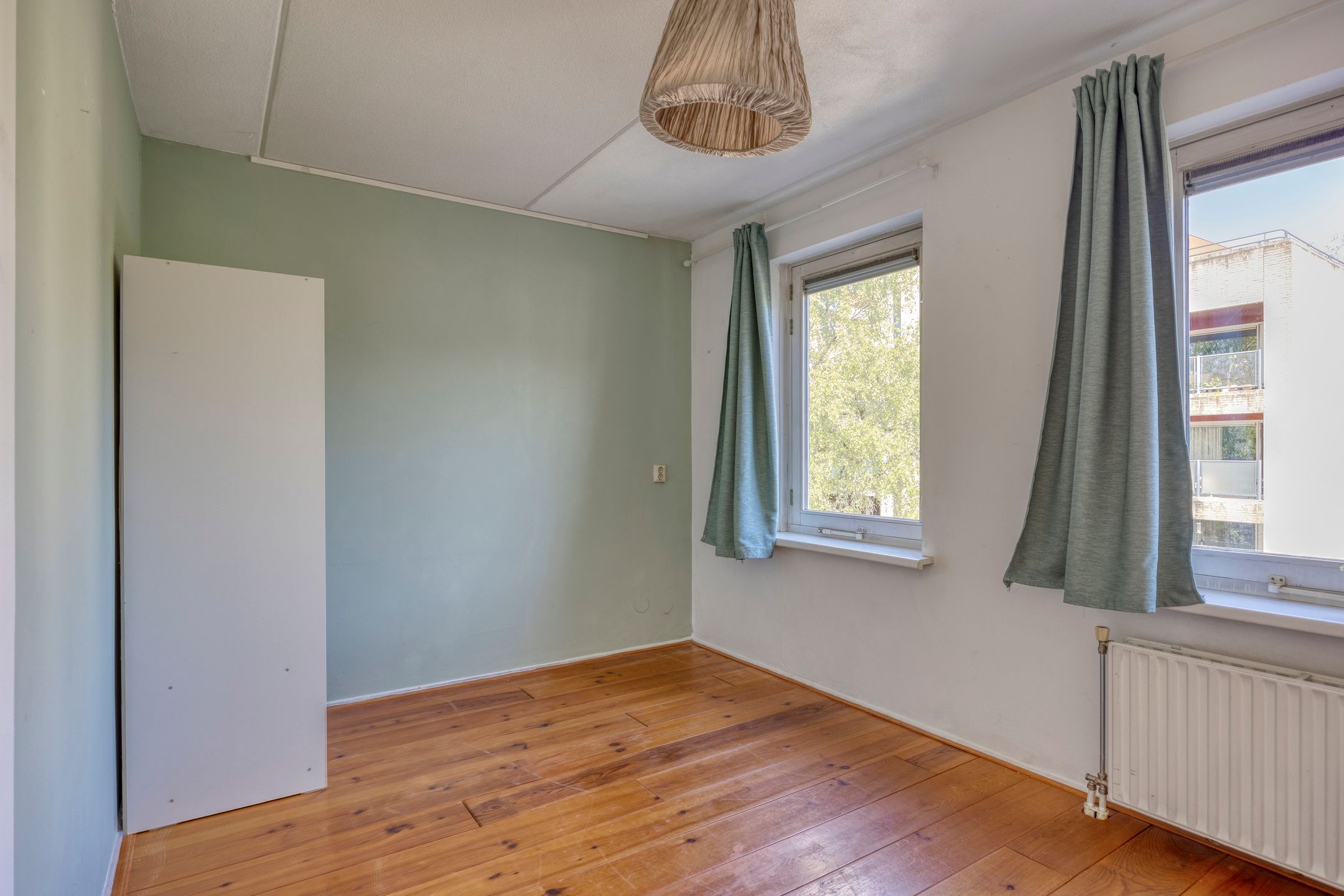 Foto 27 van Helper Westsingel 5-A