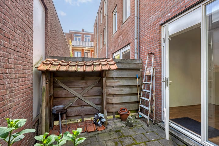 Foto 30 van Helper Westsingel 5-A