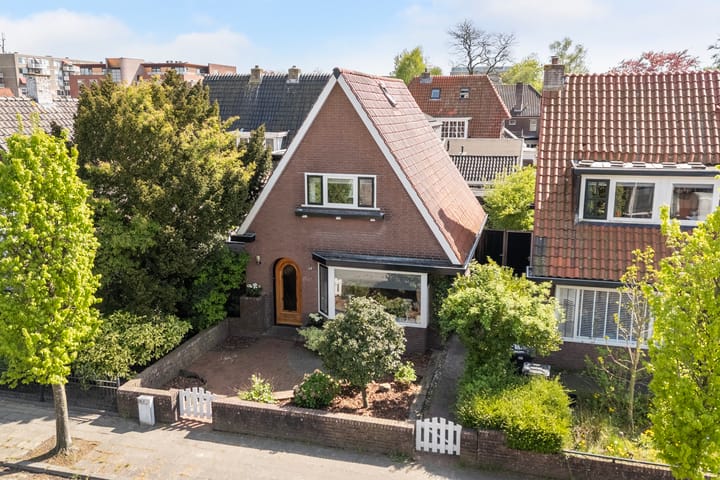 Foto 1 van Bruinsslotstraat 1