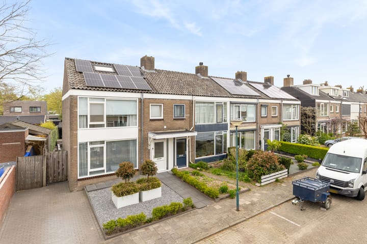 Foto 6 van Arnold van Leuvenstraat 1-A