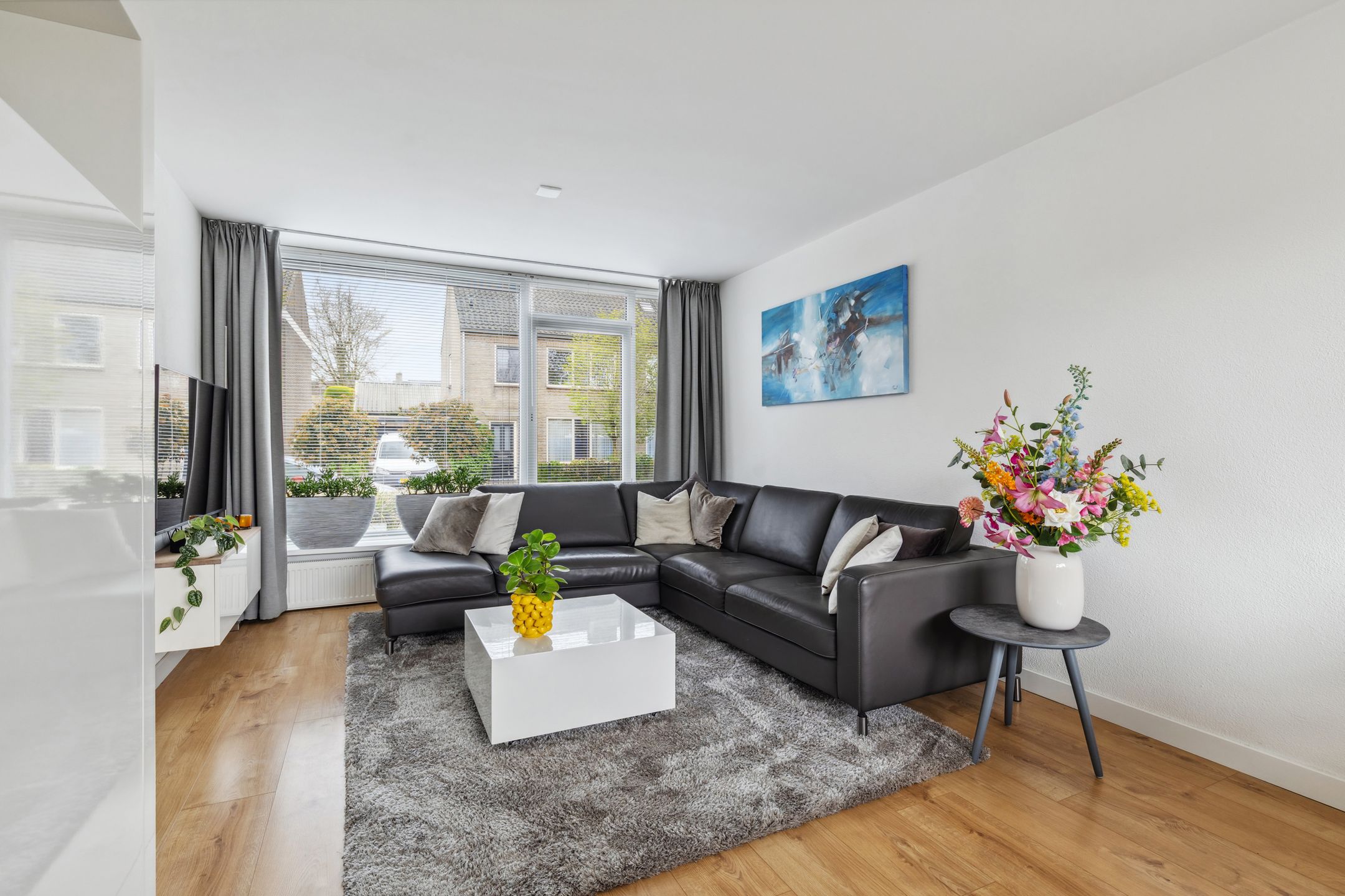 Photo 15 of Arnold van Leuvenstraat 1-A