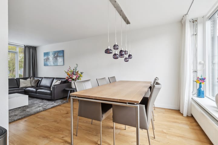 Foto 18 van Arnold van Leuvenstraat 1-A