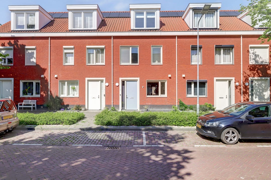 Foto 7 van De Deckerestraat 32