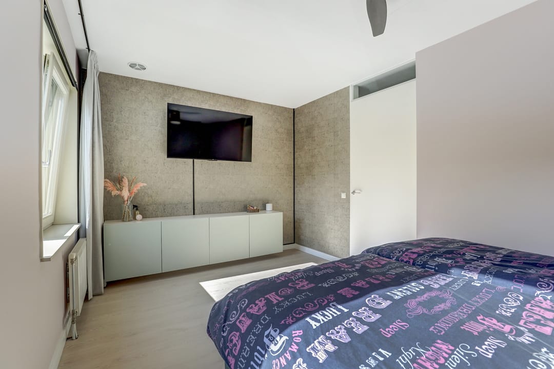 Foto 23 van De Deckerestraat 32