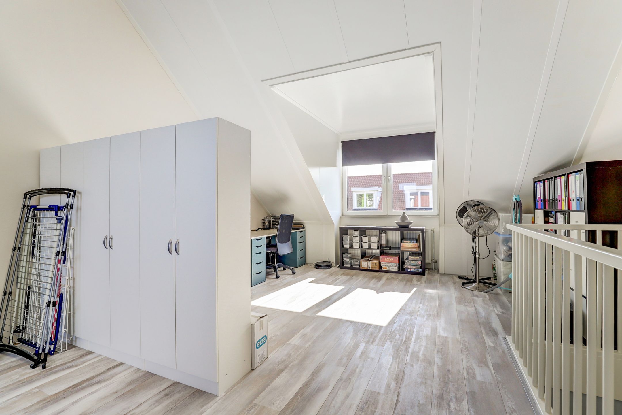 Foto 27 van De Deckerestraat 32