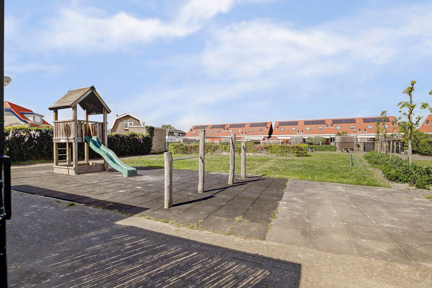 Foto 35 van De Deckerestraat 32