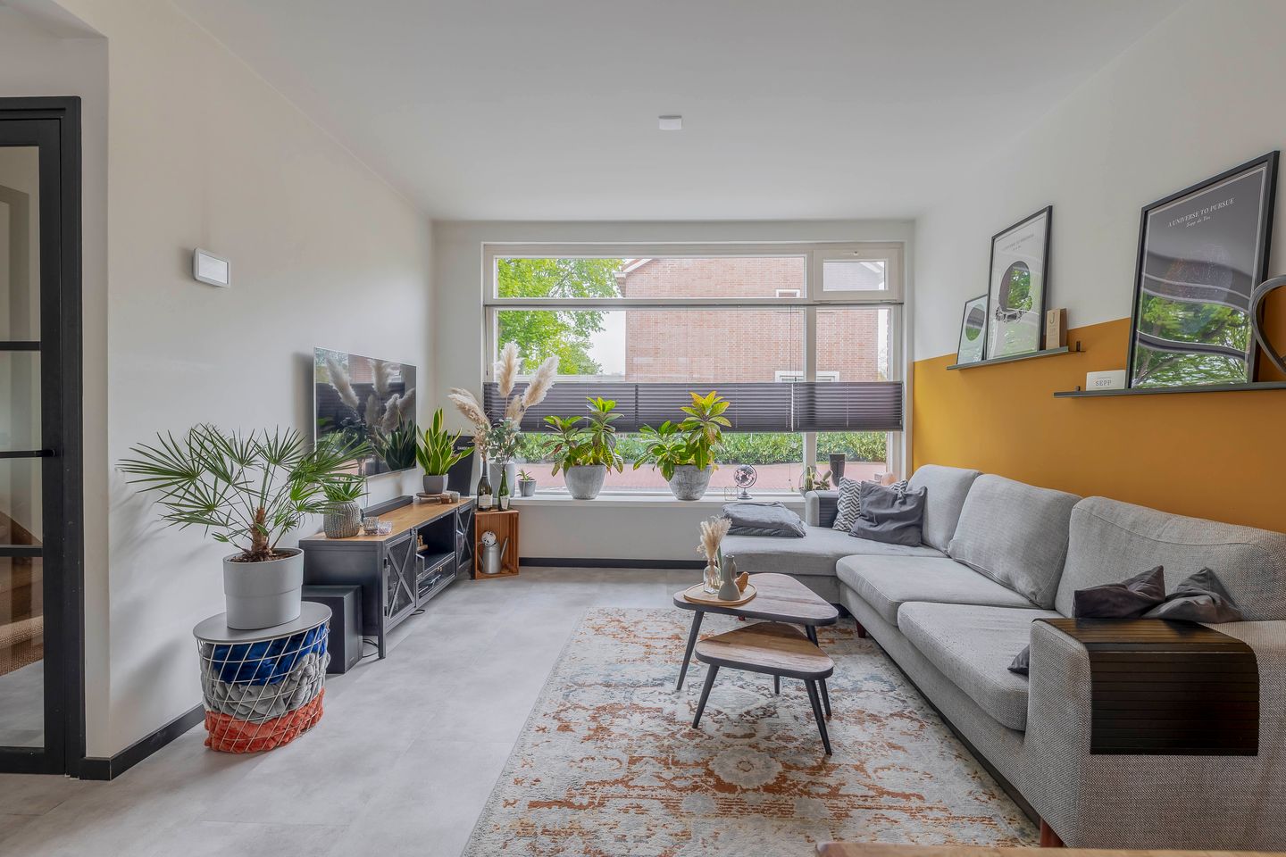 Photo 10 of Lorentzweg 21