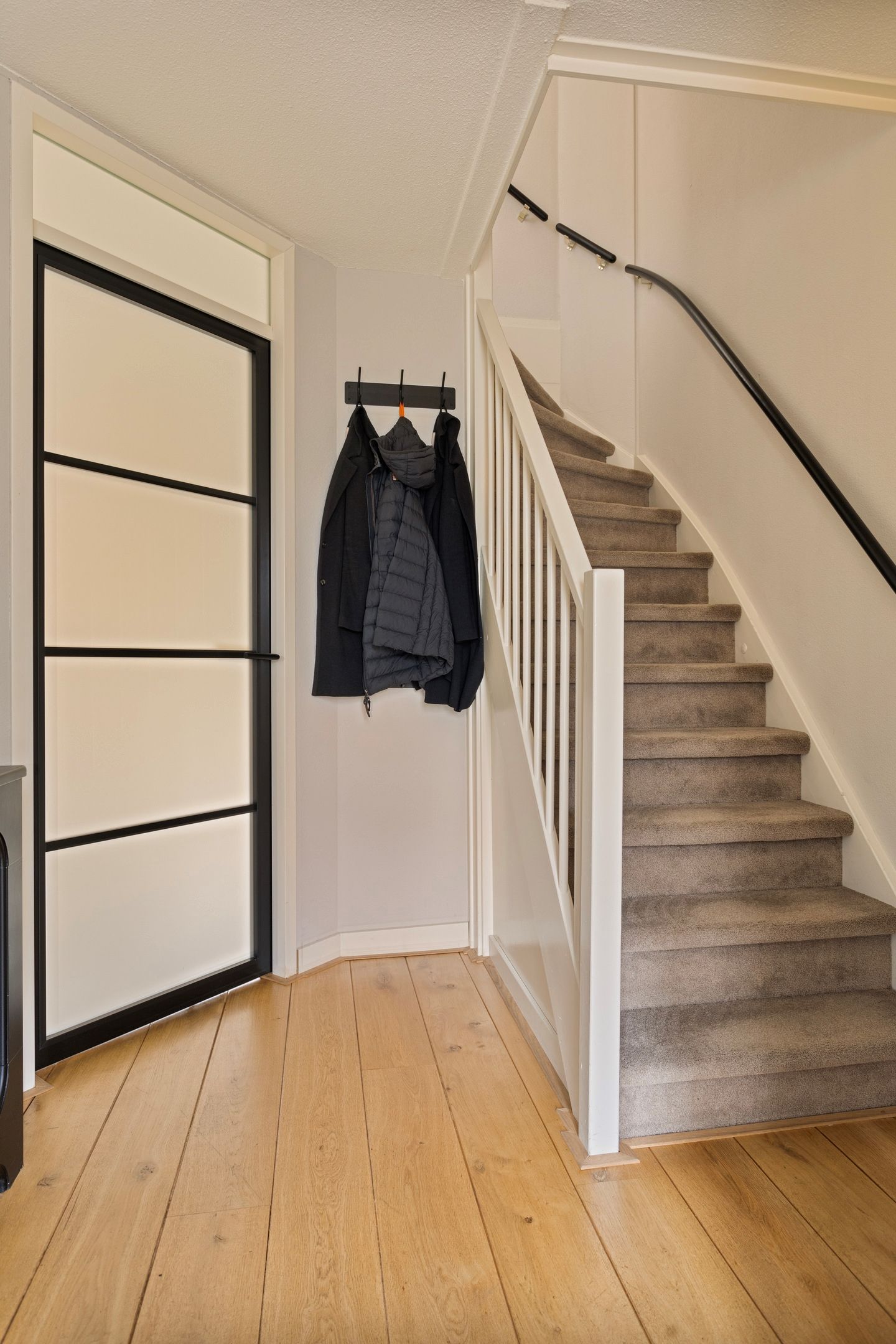 Photo 15 of Marga Klompélaan 1