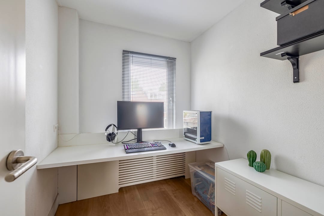 Photo 32 of Lorentzweg 21