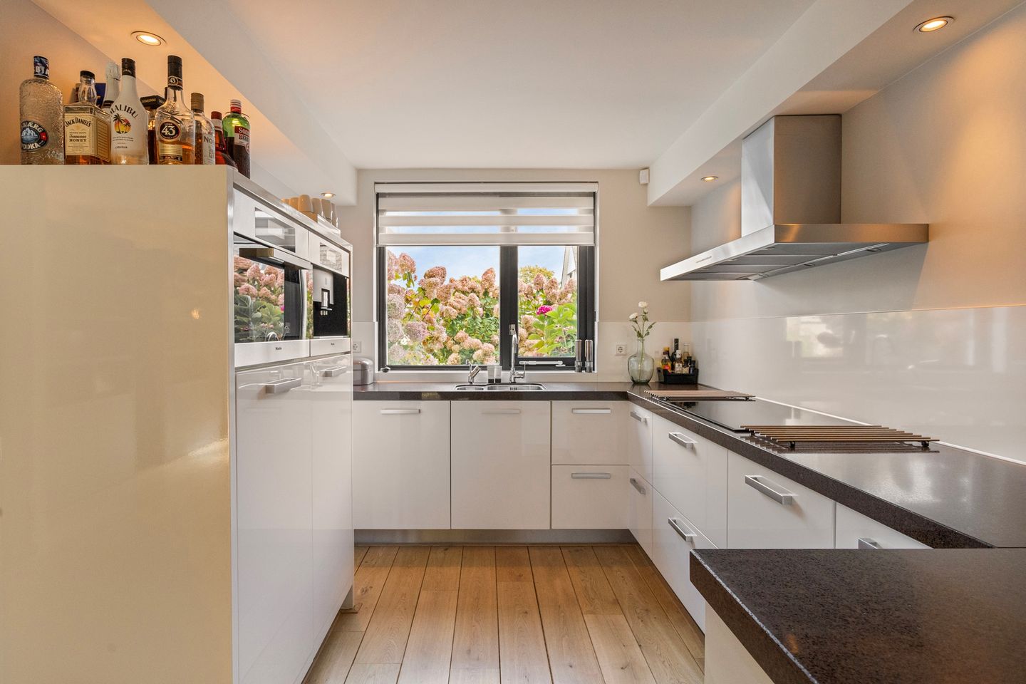 Photo 25 of Marga Klompélaan 1