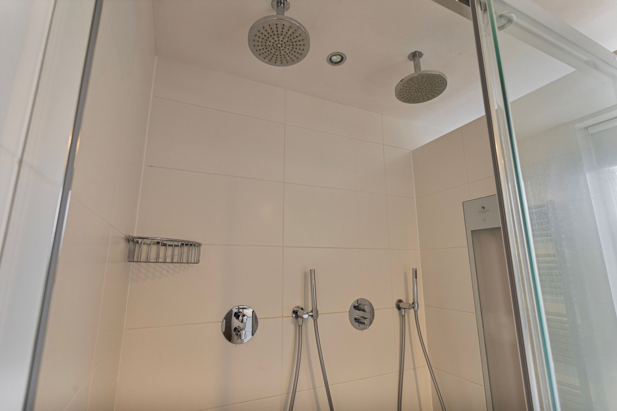 Photo 33 of Marga Klompélaan 1