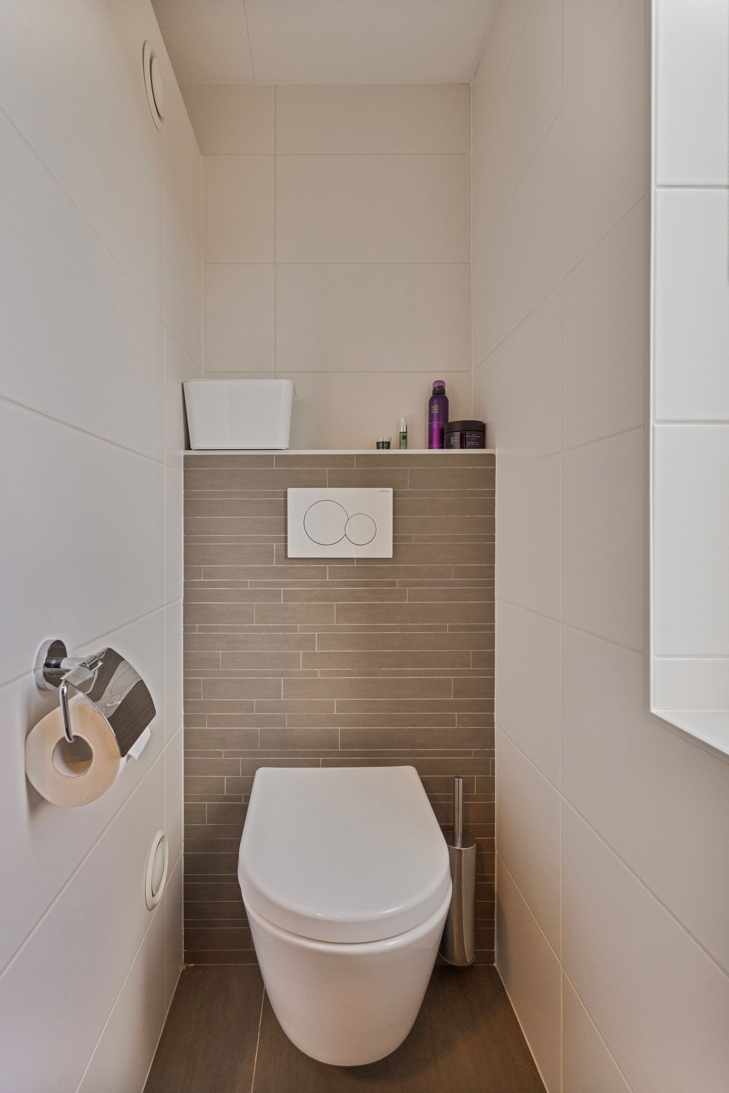 Photo 36 of Marga Klompélaan 1