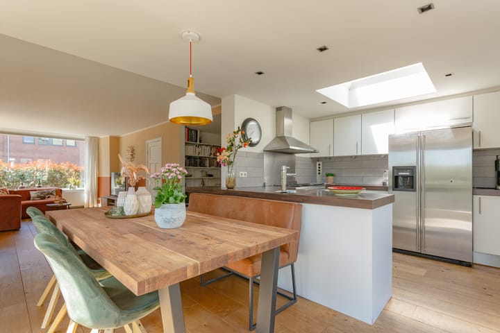 Photo 4 of Zeemanlaan 19