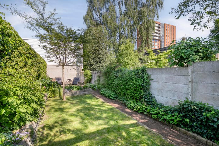 Foto 25 van Lanciersstraat 110