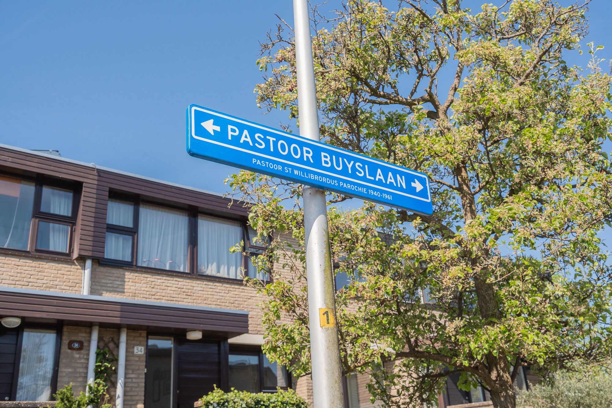 Foto 54 van Pastoor Buyslaan 32