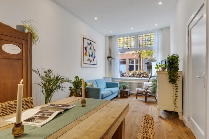 Foto 16 van Adriaanstraat 65