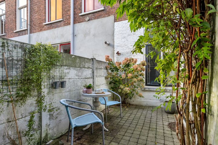 Foto 32 van Adriaanstraat 65