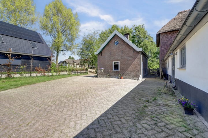 Foto 38 van Maanderbuurtweg 41