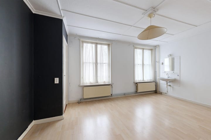 Foto 41 van Voorstraat 48