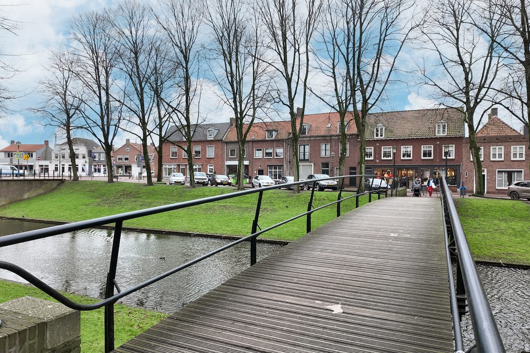 Foto 83 van Voorstraat 48