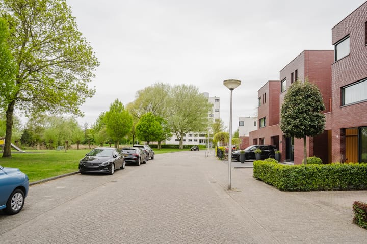 Foto 9 van J. de Baanlaan 60