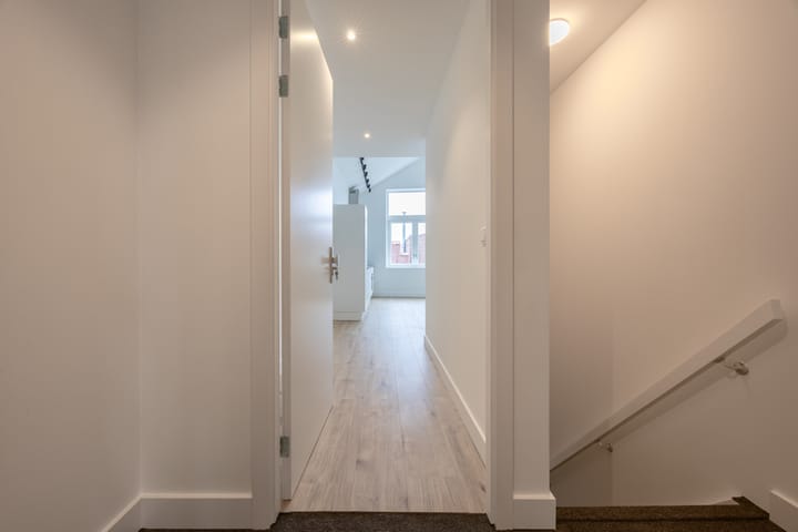 Photo 5 of Kloosterstraat 13-B