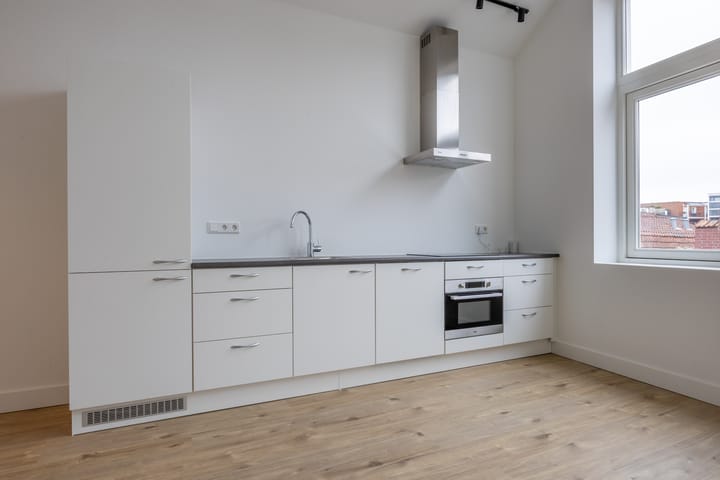 Photo 10 of Kloosterstraat 13-B