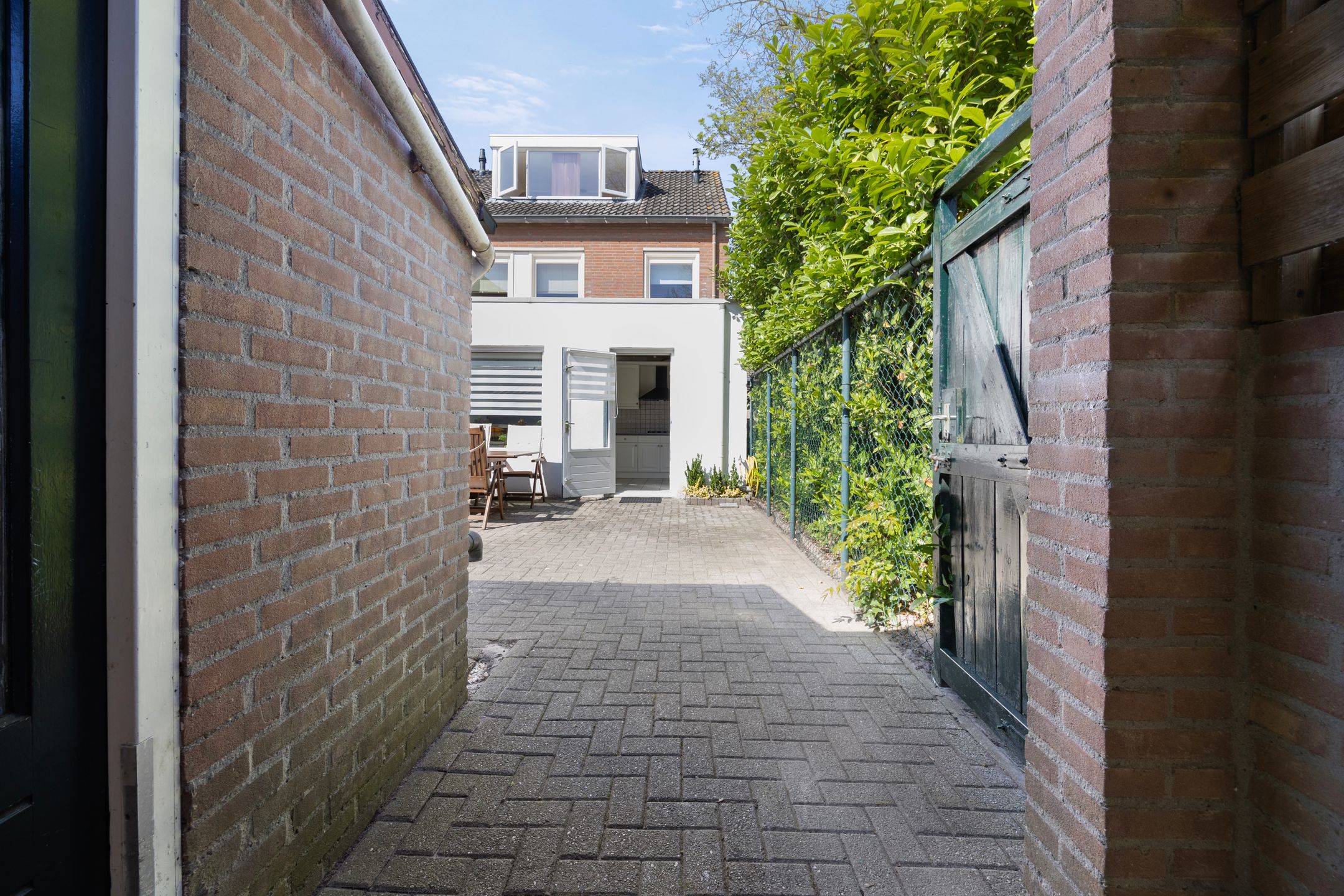 Photo 27 of Barentszstraat 10