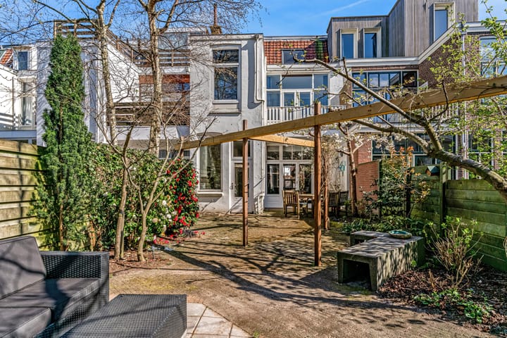 Foto 15 van Verhagen Metmanstraat 8