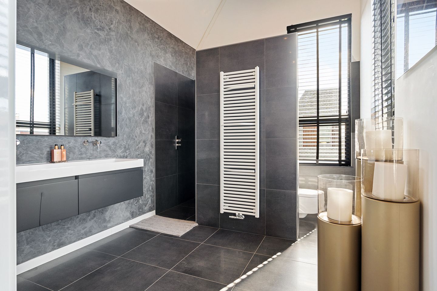 Foto 65 van Waarderstraat 253