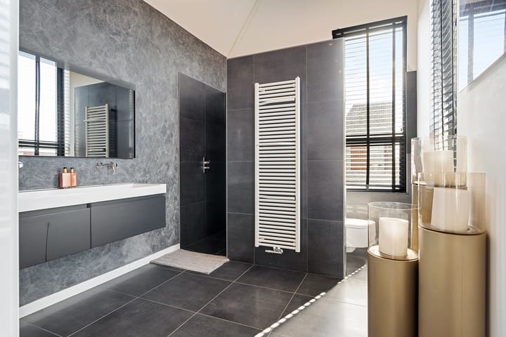 Foto 65 van Waarderstraat 253